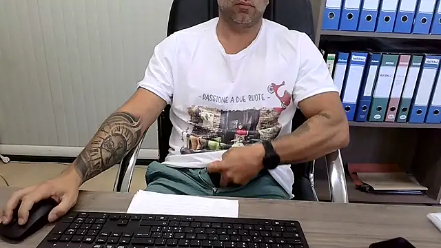 Evasionee online show from 07/28/26, 02:13