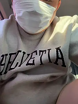 winxp000000 online show from 11/10/25, 03:16