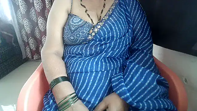 Snapshot of TABOOBREAKERS chatting on 09/15/25, 04:34 TABOOBREAKERS online show from 09/15/25, 04:34