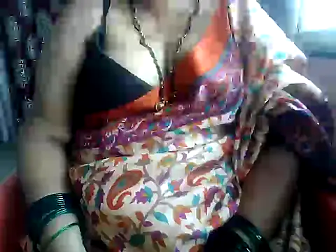 Snapshot of TABOOBREAKERS chatting on 09/18/25, 04:47 TABOOBREAKERS online show from 09/18/25, 04:47