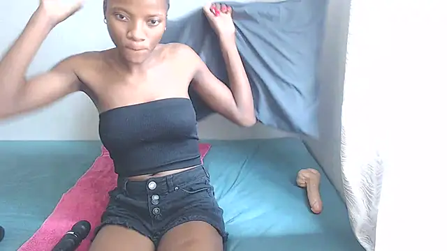 EbonyTinyX online show from 11/27/25, 12:18