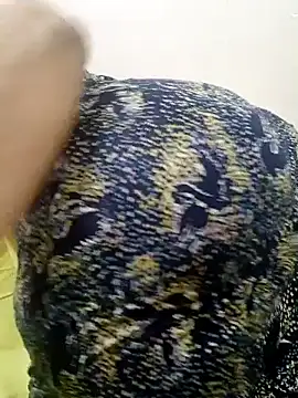 Mama Queeen online show from 10/24/25, 03:08