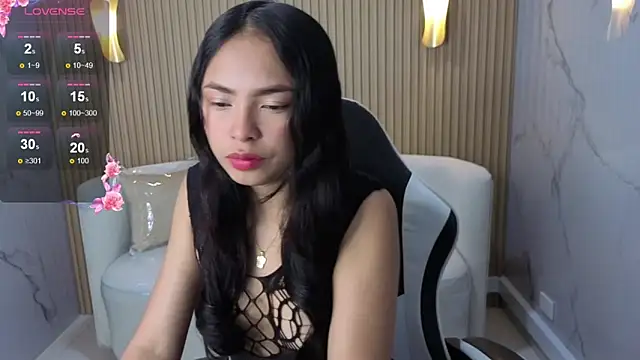 Katte Kloss Tx online show from 10/25/25, 12:34