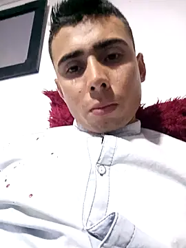 robinhd1234 online show from 12/14/25, 05:18