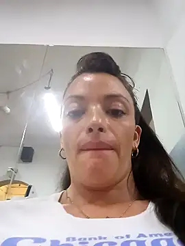 Snapshot of Paulita2027 chatting on 10/24/25, 06:59 Paulita2027 online show from 10/24/25, 06:59