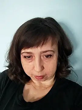 Snapshot of MaryKiki5619 chatting on 11/17/25, 11:49 MaryKiki5619 online show from 11/17/25, 11:49