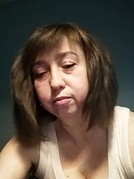 Snapshot of MaryKiki5619 chatting on 11/20/25, 07:02 MaryKiki5619 online show from 11/20/25, 07:02