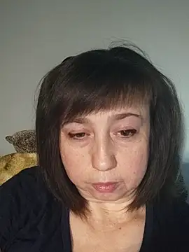 Snapshot of MaryKiki5619 chatting on 11/21/25, 07:23 MaryKiki5619 online show from 11/21/25, 07:23