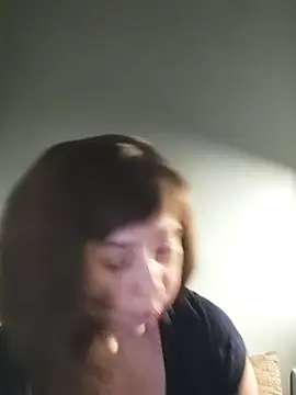 Snapshot of MaryKiki5619 chatting on 11/24/25, 07:46 MaryKiki5619 online show from 11/24/25, 07:46