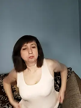 Snapshot of MaryKiki5619 chatting on 12/05/25, 12:36 MaryKiki5619 online show from 12/05/25, 12:36