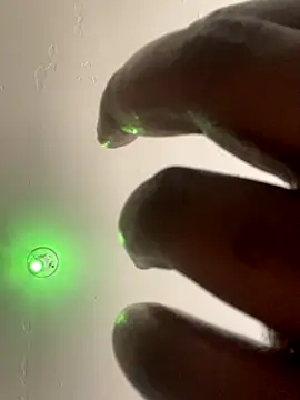 honorboy99 online show from 10/26/25, 05:08