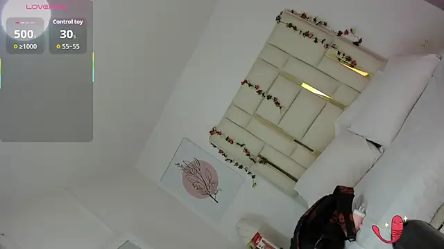 Snapshot of Maxxine_VX chatting on 11/05/25, 07:14 Maxxine VX online show from 11/05/25, 07:14