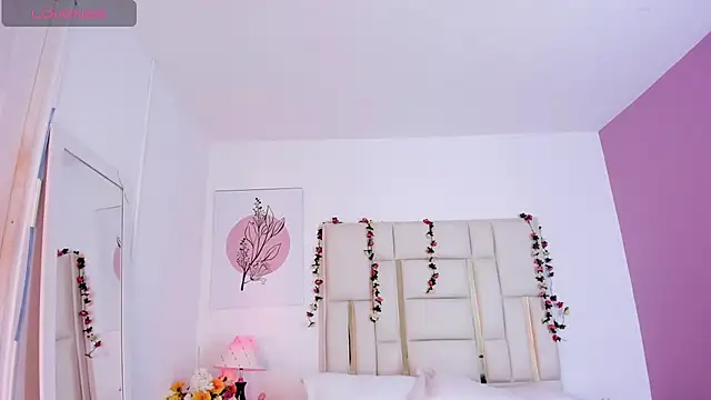 Snapshot of Maxxine_VX chatting on 11/09/25, 07:34 Maxxine VX online show from 11/09/25, 07:34