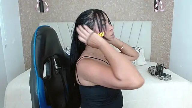 AliceSmity  online show from 11/15/25, 05:42