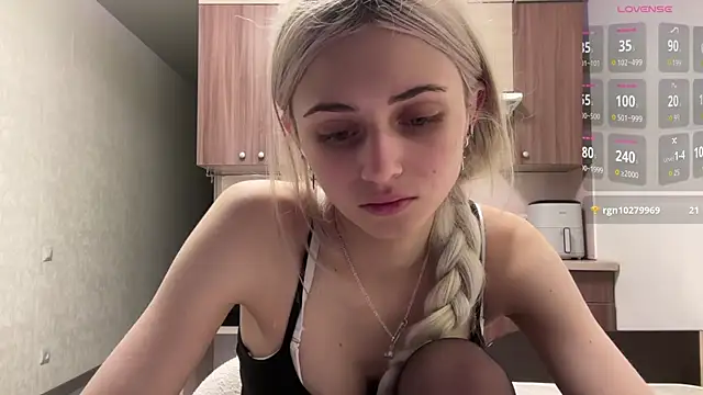 AidaGloshen online show from 07/05/26, 03:41