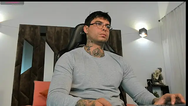 MATEO DILUCA online show from 11/05/25, 10:15