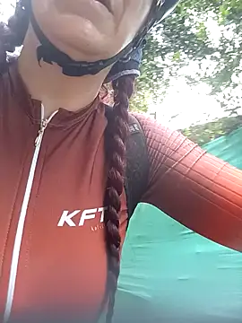 LAPOTRA 04 online show from 11/23/25, 12:05