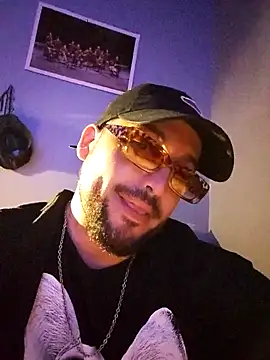 Emeromeo online show from 10/29/25, 03:31