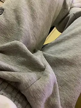 Unique-Man online show from 11/30/25, 07:29