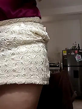 laliItaclark online show from 06/12/26, 12:59