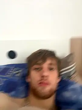 Snapshot of PetrTucnak chatting on 10/26/25, 08:20 PetrTucnak online show from 10/26/25, 08:20