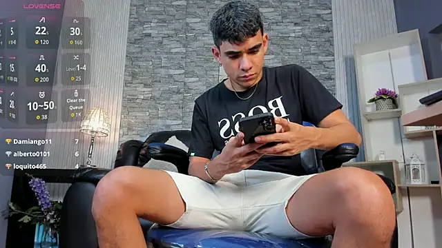 zack joness18 online show from 05/14/26, 04:41