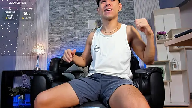 zack joness18 online show from 06/26/26, 04:39
