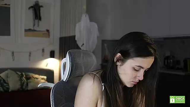 amelie shine online show from 11/01/25, 12:18