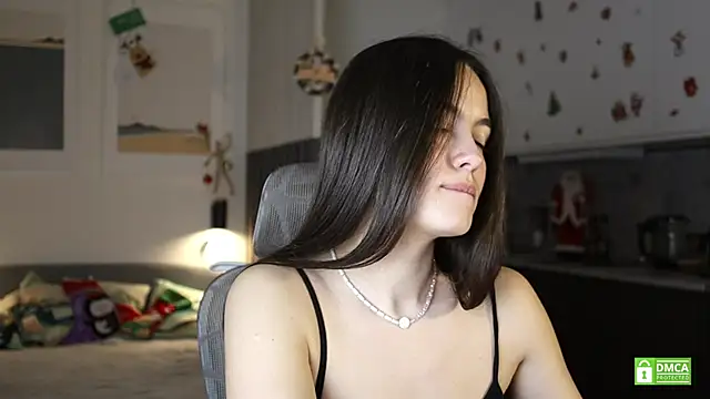 amelie shine online show from 12/17/25, 12:22