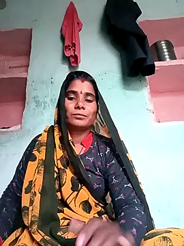 Snapshot of Sandhya---123 chatting on 10/27/25, 07:23 Sandhya---123 online show from 10/27/25, 07:23