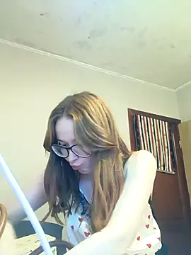 AmberlyCarr online show from 11/11/25, 04:18