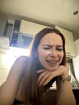 AmberlyCarr online show from 11/14/25, 04:06