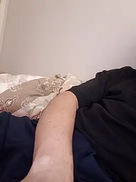 burak682 online show from 10/28/25, 11:03