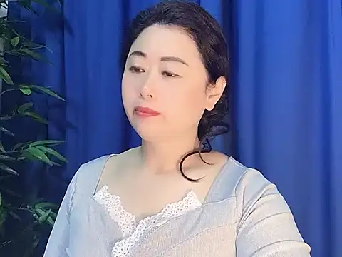 yaoyao22678 online show from 10/30/25, 01:51