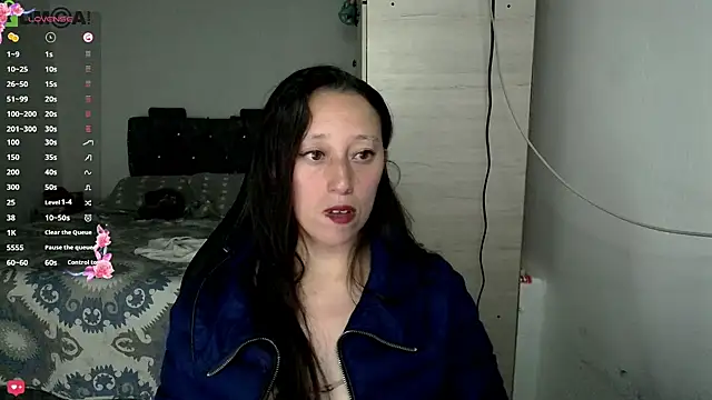 Snapshot of Sunshine_e chatting on 02/17/26, 08:48 Sunshine e online show from 02/17/26, 08:48
