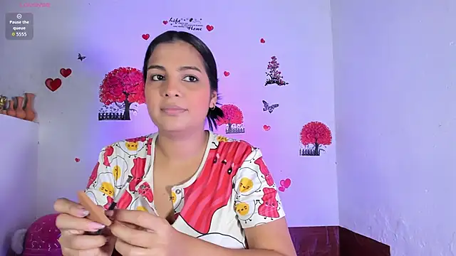Snapshot of Leyacopper_ chatting on 02/11/26, 12:15 Leyacopper online show from 02/11/26, 12:15