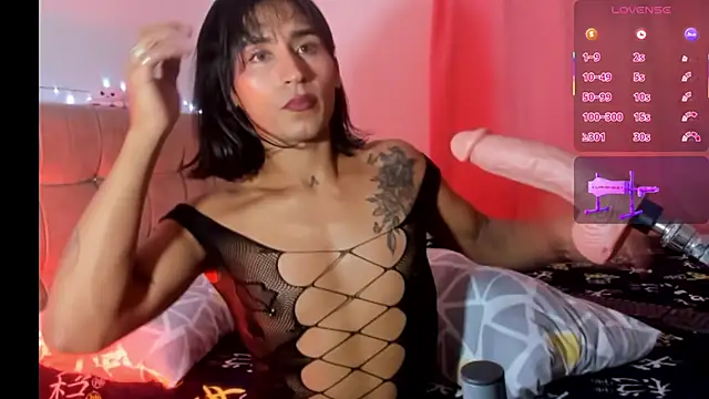 nahomi28  online show from 12/02/25, 06:25