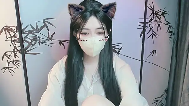 Snapshot of SweetAngel- chatting on 10/26/25, 02:34 SweetAngel- online show from 10/26/25, 02:34