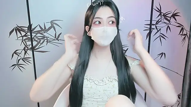 Snapshot of SweetAngel- chatting on 11/01/25, 01:18 SweetAngel- online show from 11/01/25, 01:18