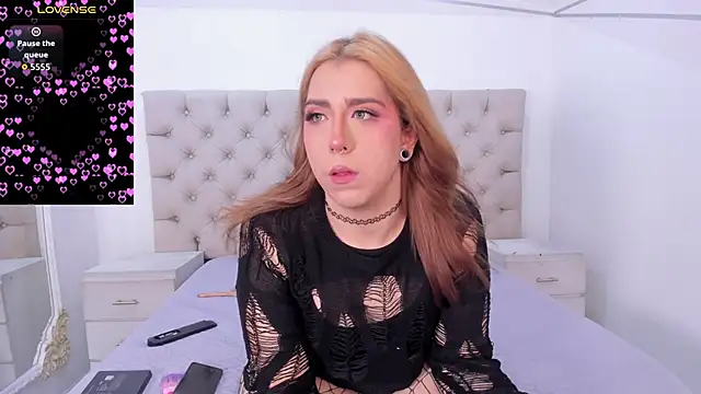 Snapshot of JanneBlossom_ chatting on 11/21/25, 09:13 JanneBlossom online show from 11/21/25, 09:13