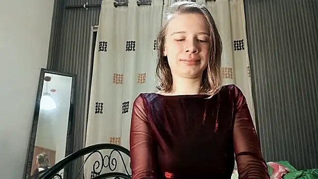 MargaretFairy online show from 10/26/25, 06:03