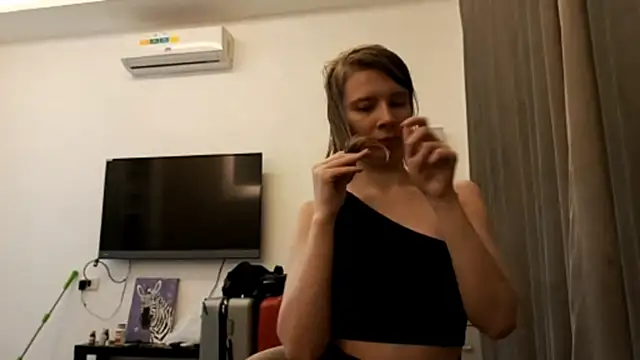 MargaretFairy online show from 11/12/25, 05:57