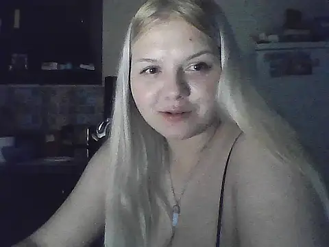 Snapshot of Kristal_Morgen chatting on 11/08/25, 07:56 Kristal Morgen online show from 11/08/25, 07:56