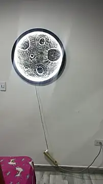 Snapshot of Hot2gether69 chatting on 11/23/25, 12:32 Hot2gether69 online show from 11/23/25, 12:32