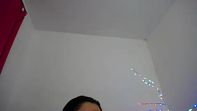 Mia fox29 online show from 12/03/25, 12:25