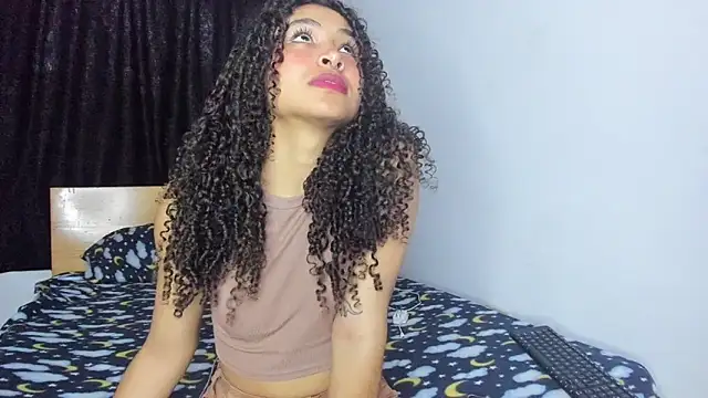 Snapshot of Keniia_rizz chatting on 11/13/25, 09:36 Keniia rizz online show from 11/13/25, 09:36