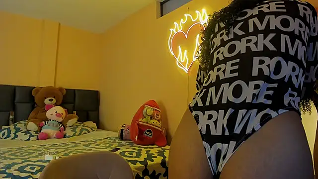 Keniia rizz online show from 05/06/26, 06:46