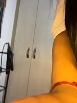 Im Saraaaa online show from 05/23/26, 04:39