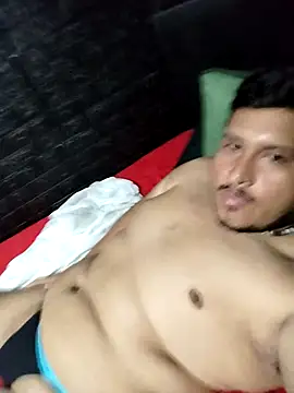 mascaraDeFuego online show from 10/28/25, 05:33