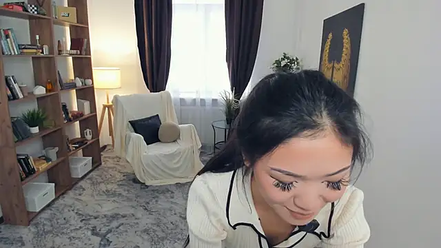 Snapshot of OnieClose chatting on 11/10/25, 07:51 OnieClose online show from 11/10/25, 07:51